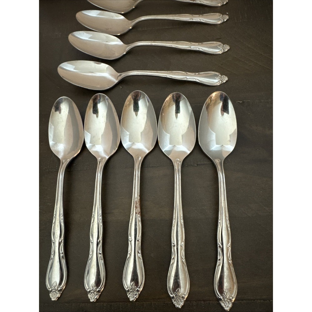 Wm Rogers Deluxe Teaspoons Stainless Silverware Oneida Montclair Lot Of 9